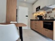 Apartamento Studio 1 Dorm 30m2 com Varanda e Vaga