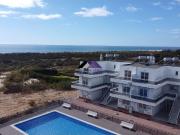 Apartamento T0+1 com Garagem e Acesso Direto à Praia...