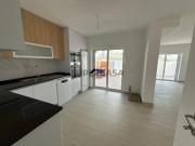 Apartamento T0+1 com Garagem e Acesso Direto à Praia...