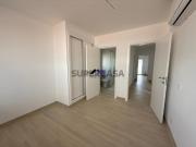 Apartamento T0+1 com Garagem e Acesso Direto à Praia...