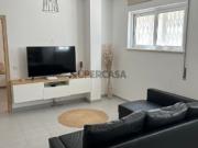 Apartamento T0+1 com localização privilegiada em Monte...