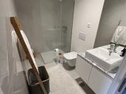 Apartamento T0+1 com terraço