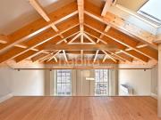 Apartamento T0+1 na Rua de Cedofeita Porto