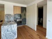 Apartamento T1 a 400 m da estao de metro Novo