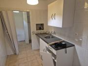 Apartamento T0 com Logradouro Centro de Almada