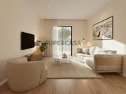 Apartamento T0 com varanda na Rua Costa Cabral Porto