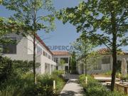 Apartamento T0 duplex com jardim e varanda, em Matosinhos