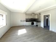 Apartamento T0 em Carregado e Cadafais