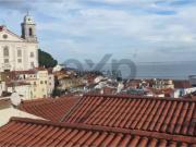Apartamento T6 em Santa Maria Maior