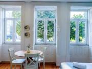 Apartamento T0 na Praça da República Mobilado e Equipado