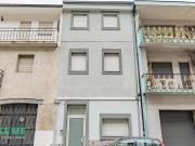 Apartamento T0 na Rua Santo Adrião, São José de São...