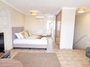 Apartamento T0 com amplo terrao, alta rentabiliadade!
