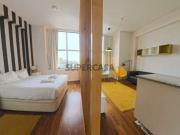 Apartamento T0 Renovado, Mobilado e Equipado Avenida da...