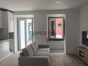 APARTAMENTO T0 TOTALMENTE RENOVADO NO CORAÇÃO DA CIDADE...