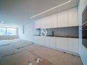 Apartamento T1+1 c/ suíte, completamente RENOVADO