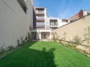 Apartamento T1+1 com jardim na Baixa do Porto