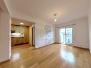 Apartamento T1+1 com Terraço e Espaço para Escritório...