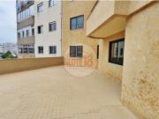 Apartamento T1+1 com Terraço no Centro de Oliveira de...