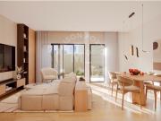 Apartamento T1+1 com Varanda e Lugar de Estacionamento...