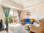 Apartamento T1+1 em Lagoa com Vista Golfe e Piscina