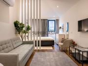Apartamento T1+1 junto à estação de São Bento, Porto
