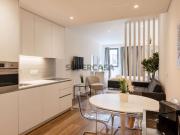 Apartamento T1+1 junto à estação de São Bento, Porto