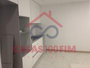 Apartamento T1+1 no centro de Celorico de Basto. Wc com...