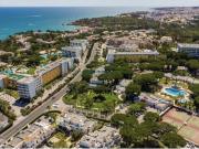 Apartamento T1+1 num dos melhores resorts em Albufeira e...