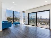 Apartamento T1+2 com piscina garagem vista mar e Marina...