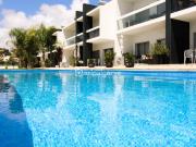 Apartamento T1+2 duplex localizado em Albufeira Galé...