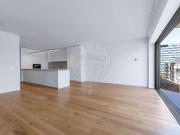 Apartamento T1 à venda em Campo Pequeno