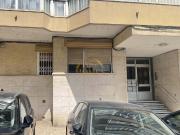Apartamento T1, Algés, Linda a velha e Cruz Quebrada...