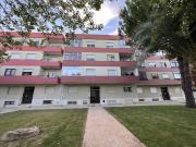 Apartamento T1 com arrumos em Agualva