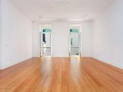 Apartamento T1 com estacionamento, Avenida da Liberdade,...