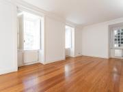 Apartamento T1 com estacionamento, Bairro Alto, Lisboa