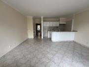 Apartamento T1, com lugar de estacionamento, a poucos...