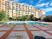 Apartamento T1 com lugar de garagem e Condominio com piscina