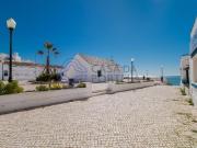 Apartamento T1 com Piscina e Lugar de Estacionamento em...