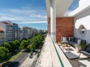 Penthouse T1 com terraço na Av. da República