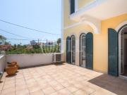 Apartamento T1 com terraço no Monte do Estoril