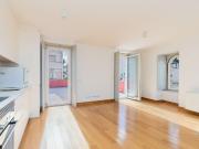 Apartamento T1 com terraço para arrendamento em Cascais