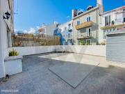 Apartamento T1 com terrao em Campo de Ourique