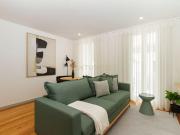 Apartamento T1 com Varanda e Licença AL no Centro do Porto