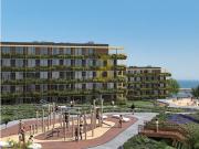 Apartamento T1, com varanda, lugar de garagem e arrumo