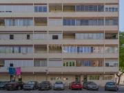Apartamento T1 com Vista Mar em Santo Antônio da...