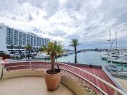 Apartamento T1 com vista marina e dois grandes terraços...