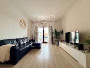 Apartamento T1 Condomínio Piscina Vista Mar