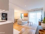 Apartamento T1 de Luxo Mobilado com Terrao Parque...