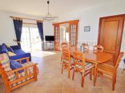 Apartamento T1 em Altura para Arrendamento Anual