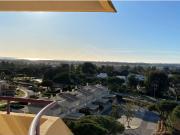 Apartamento T1 em Condomínio Privado com Piscina em...